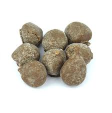 Chewing Nuts moossweetsandchews